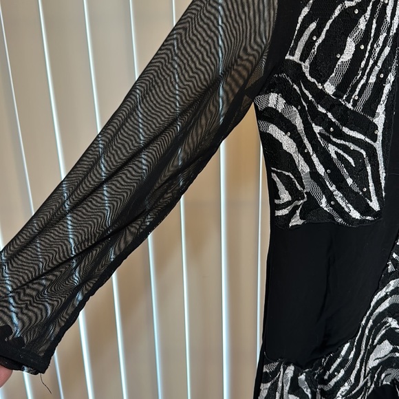 2. Style & Co - Picture 4 of 7